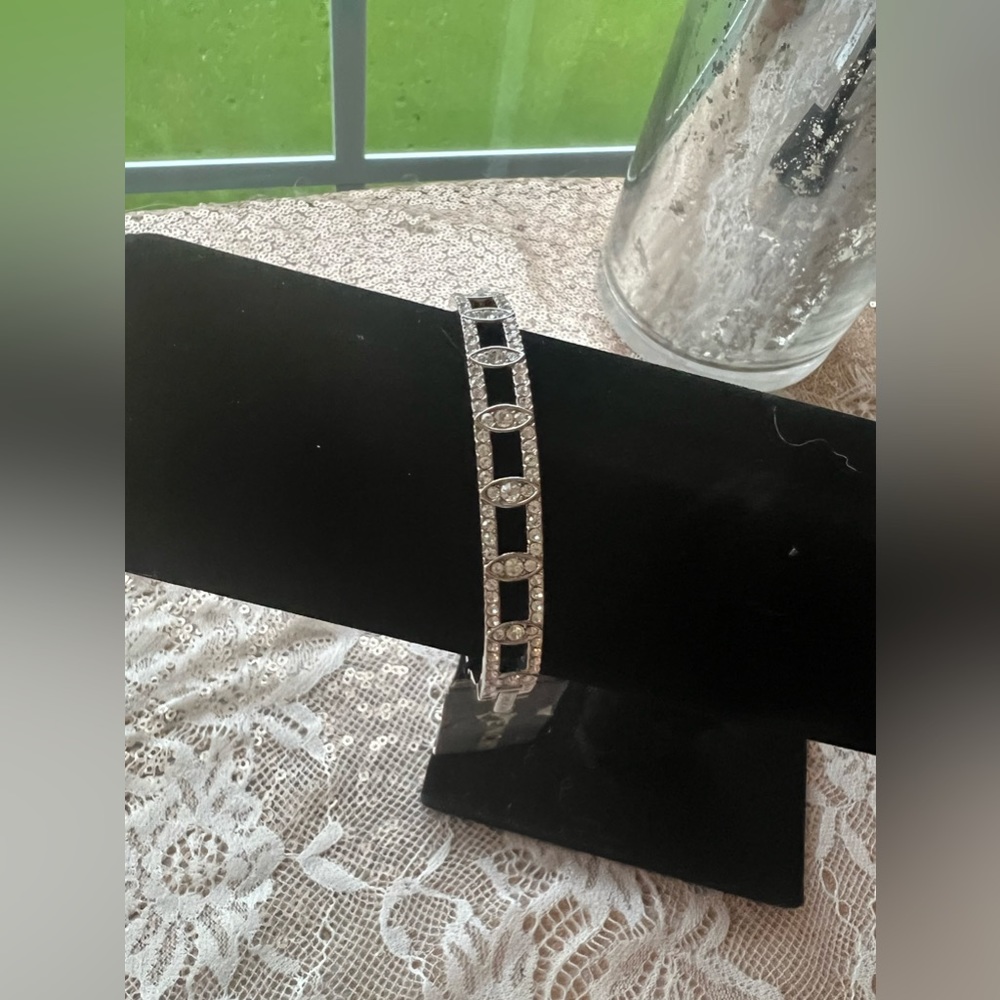 GIVENCHY NWT Bangle Bracelet - Beautiful